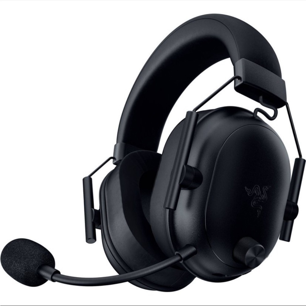 Razer Blackshark V2 pro wireless gaming headset